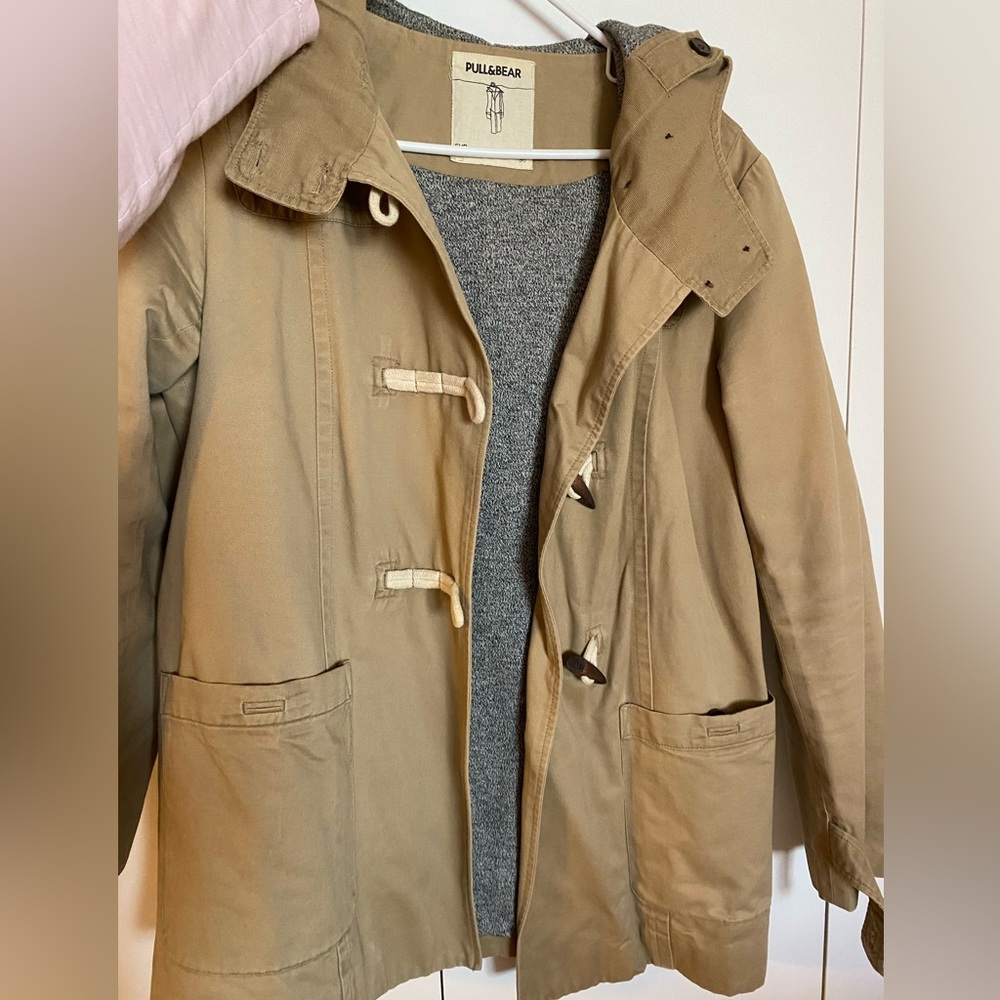 Beige jacket - Picture 2 of 4